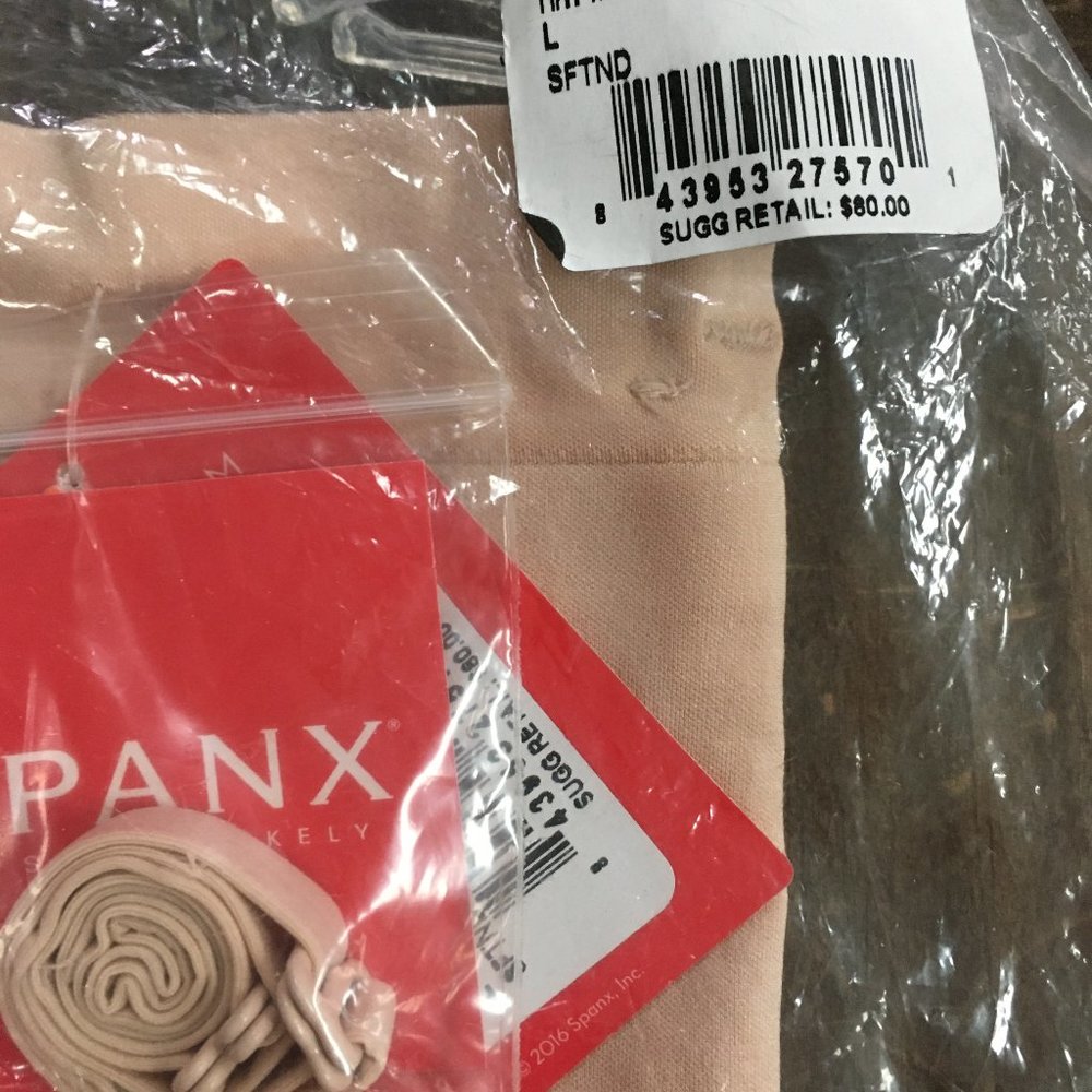 SPANX High Waisted Mid Thigh Short Bodysuit - Picture 12 of 16